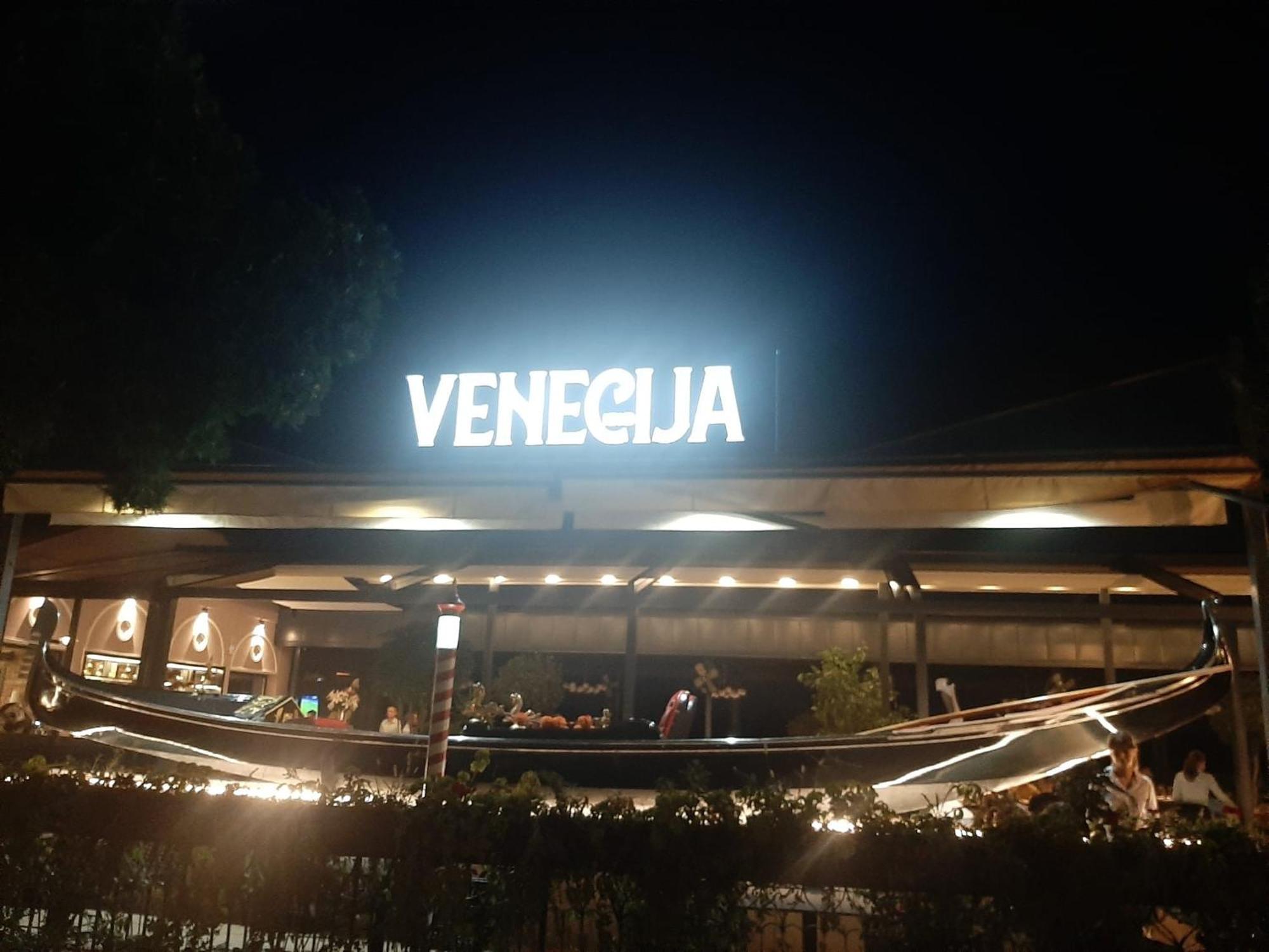River Hostel Belgrade Belgrado Exterior foto